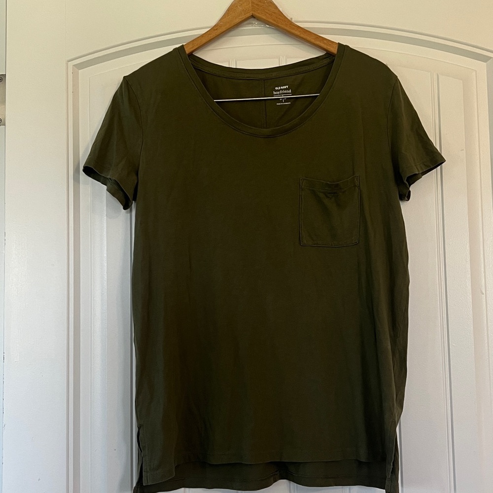 Old Navy Boyfriend T Shirt Size Small